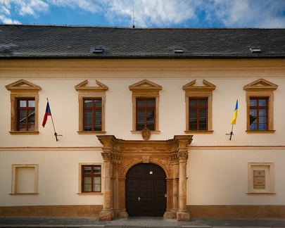 Hlavní budova rektorátu UP – pohled z ulice Křížkovského